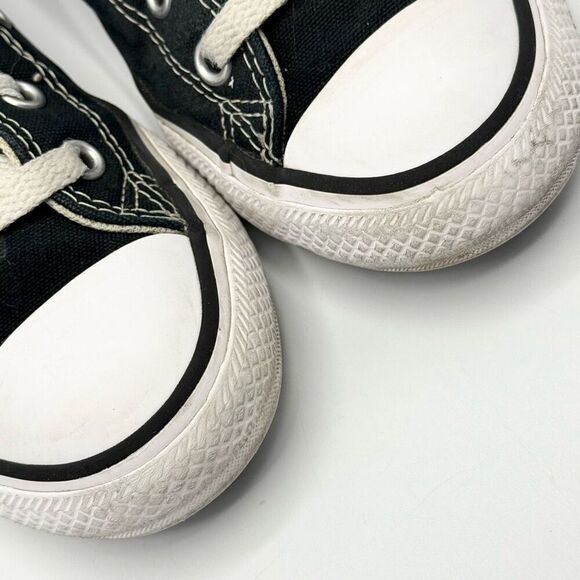 Converse Chuck Taylor All Star Black Canvas Lace Up Sneakers - Big Kid US 1 - Picture 3 of 12